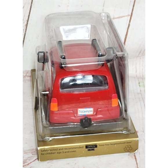 Vintage 2007 Chevron Cars UNLV Victor E. Van Sports Edition Techron Toy Car - Picture 4 of 16